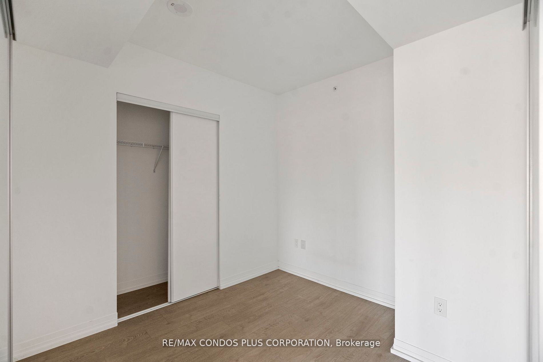 251 Jarvis St, #1529