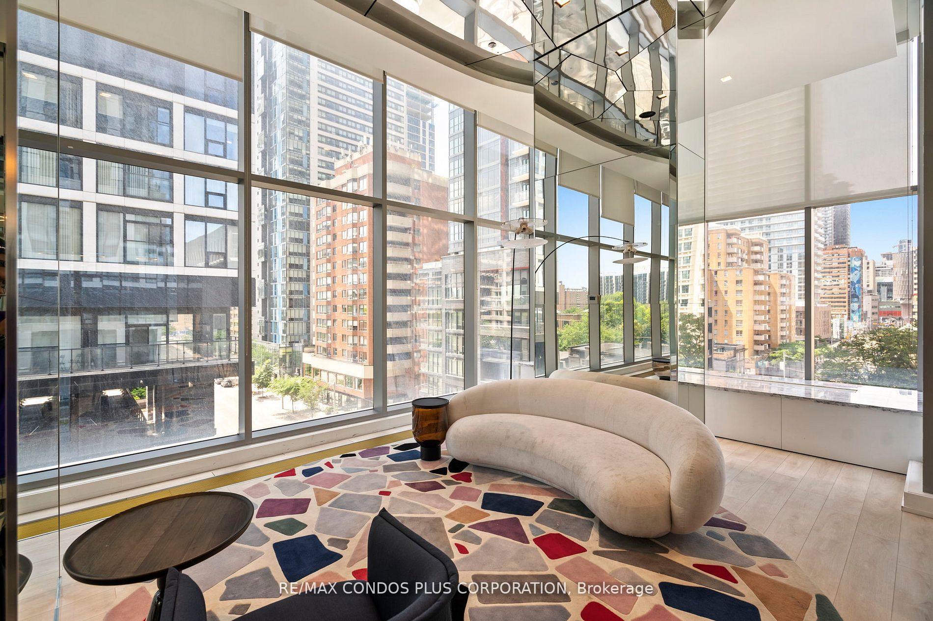 251 Jarvis St, #1529