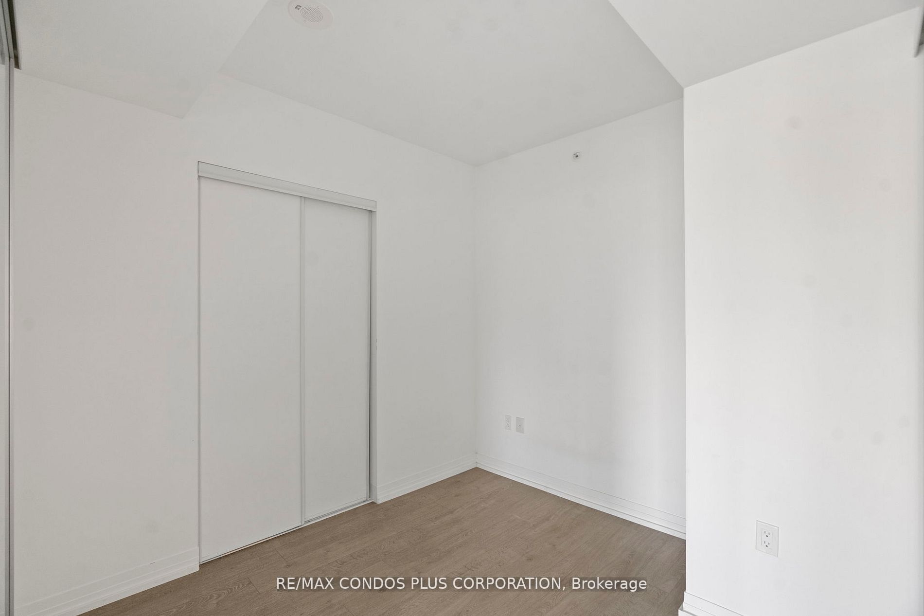 251 Jarvis St, #1529