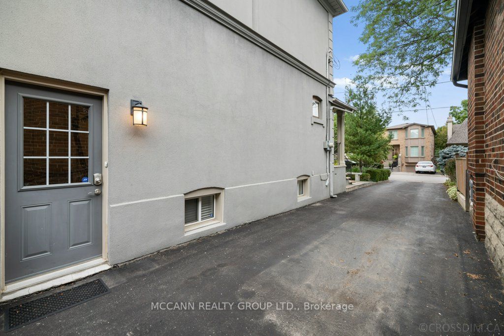 434 Elm Rd