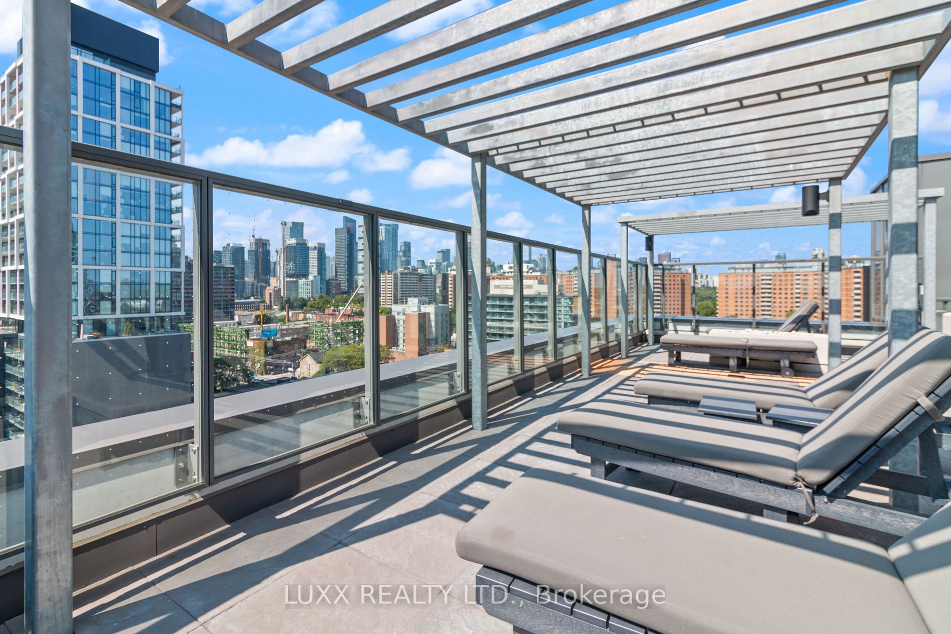 120 Parliament St, #714