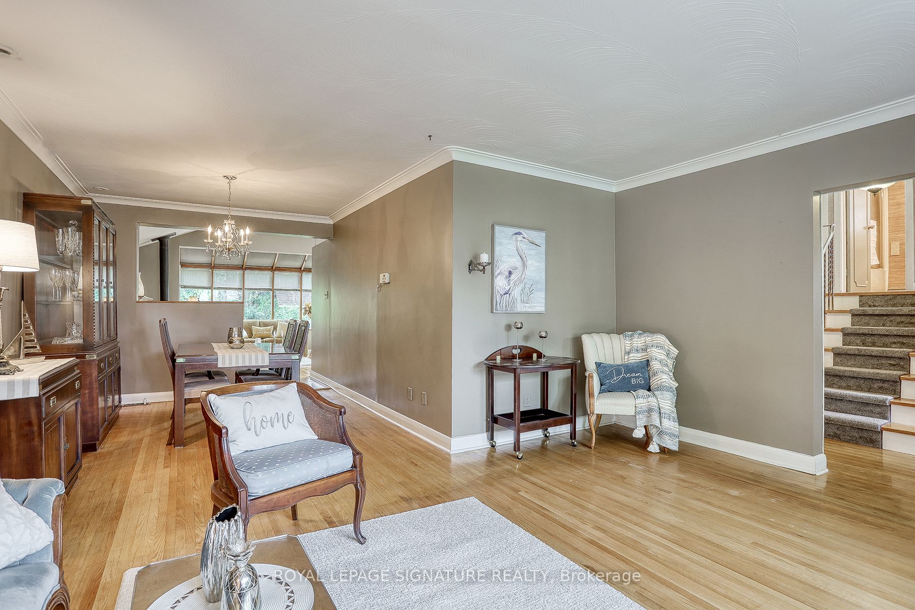 17 Shaunavon Heights Cres