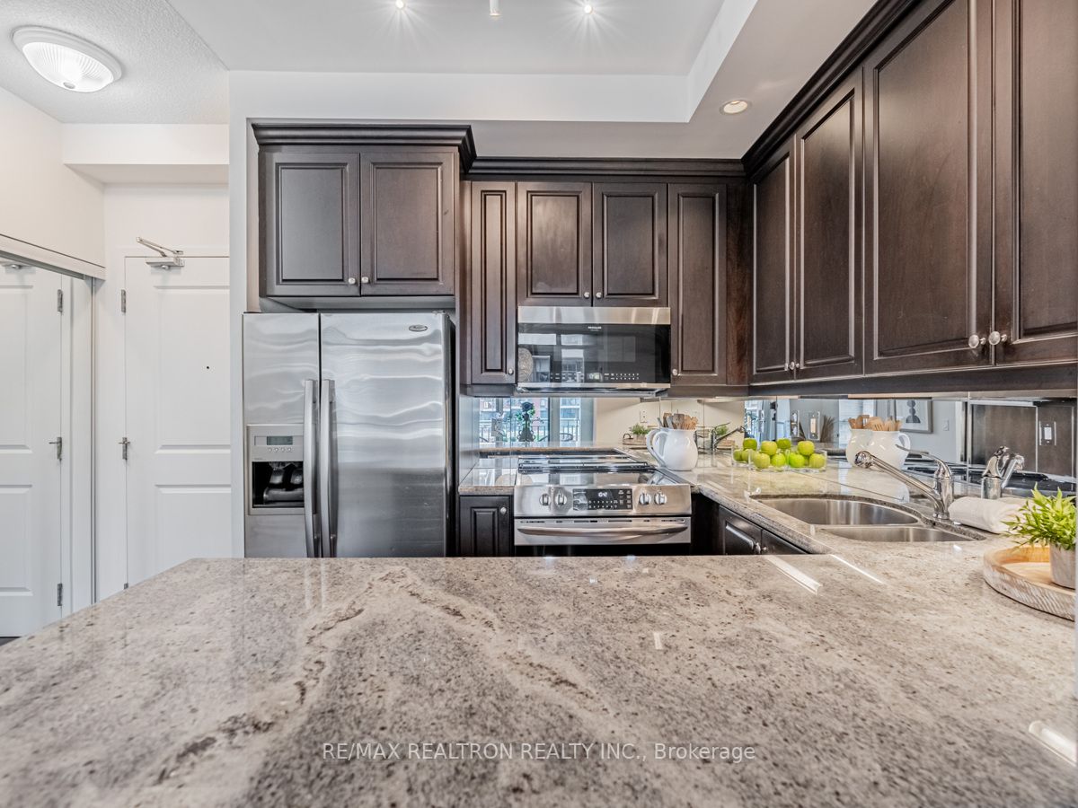 21 Grand Magazine St, #511