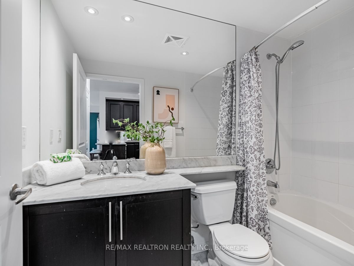 21 Grand Magazine St, #511