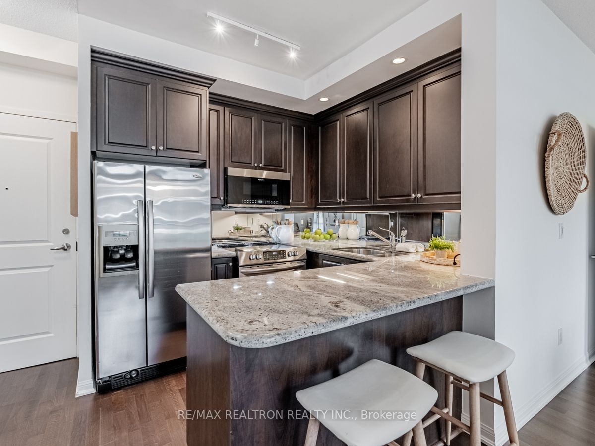 21 Grand Magazine St, #511
