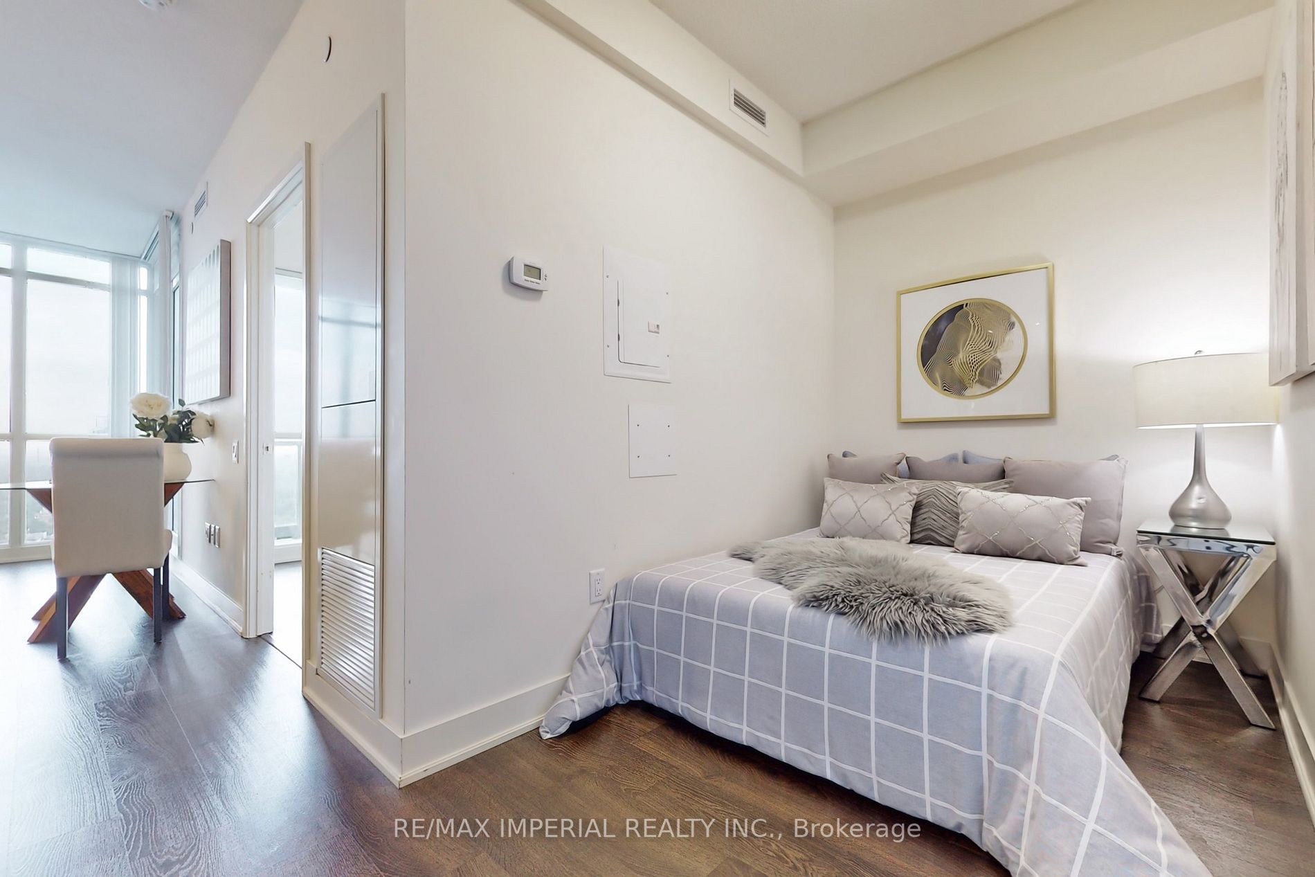 30 Roehampton Ave, #3204