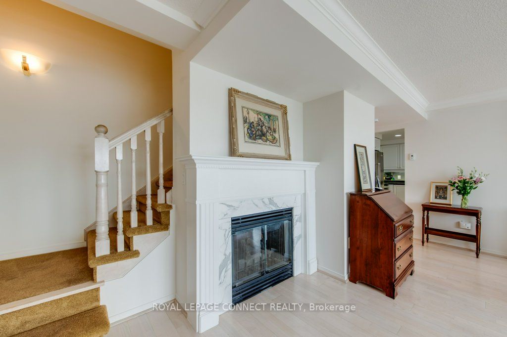 1818 Bayview Ave, #608