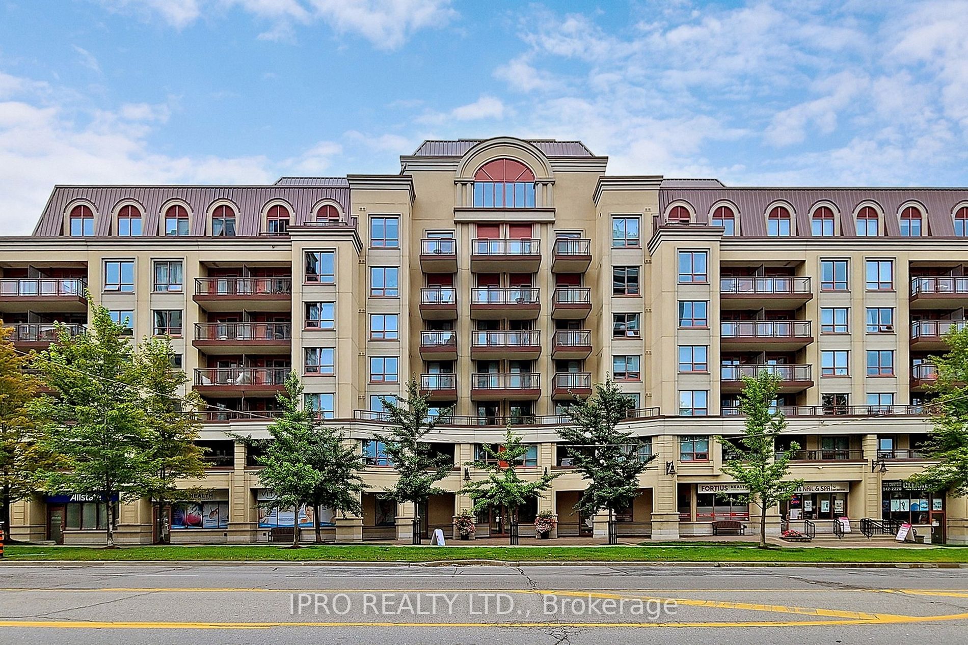 27 Rean Dr, #518