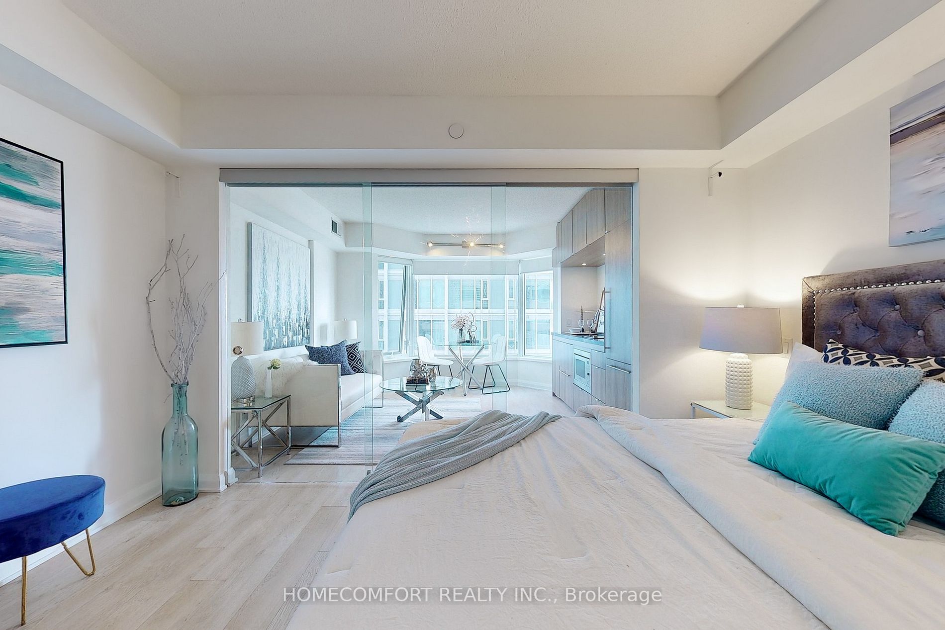 155 Yorkville Ave, #2011