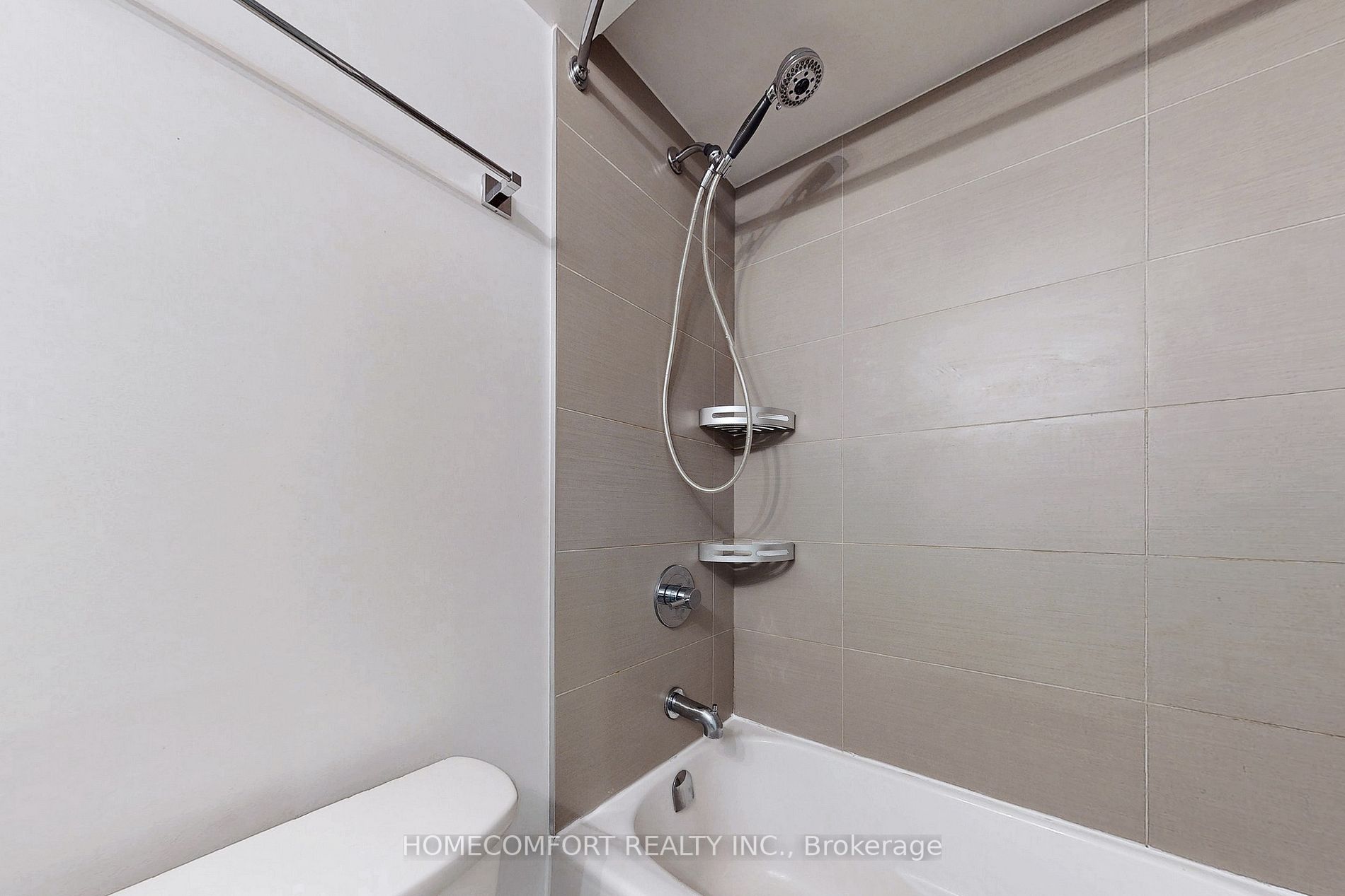 155 Yorkville Ave, #2011
