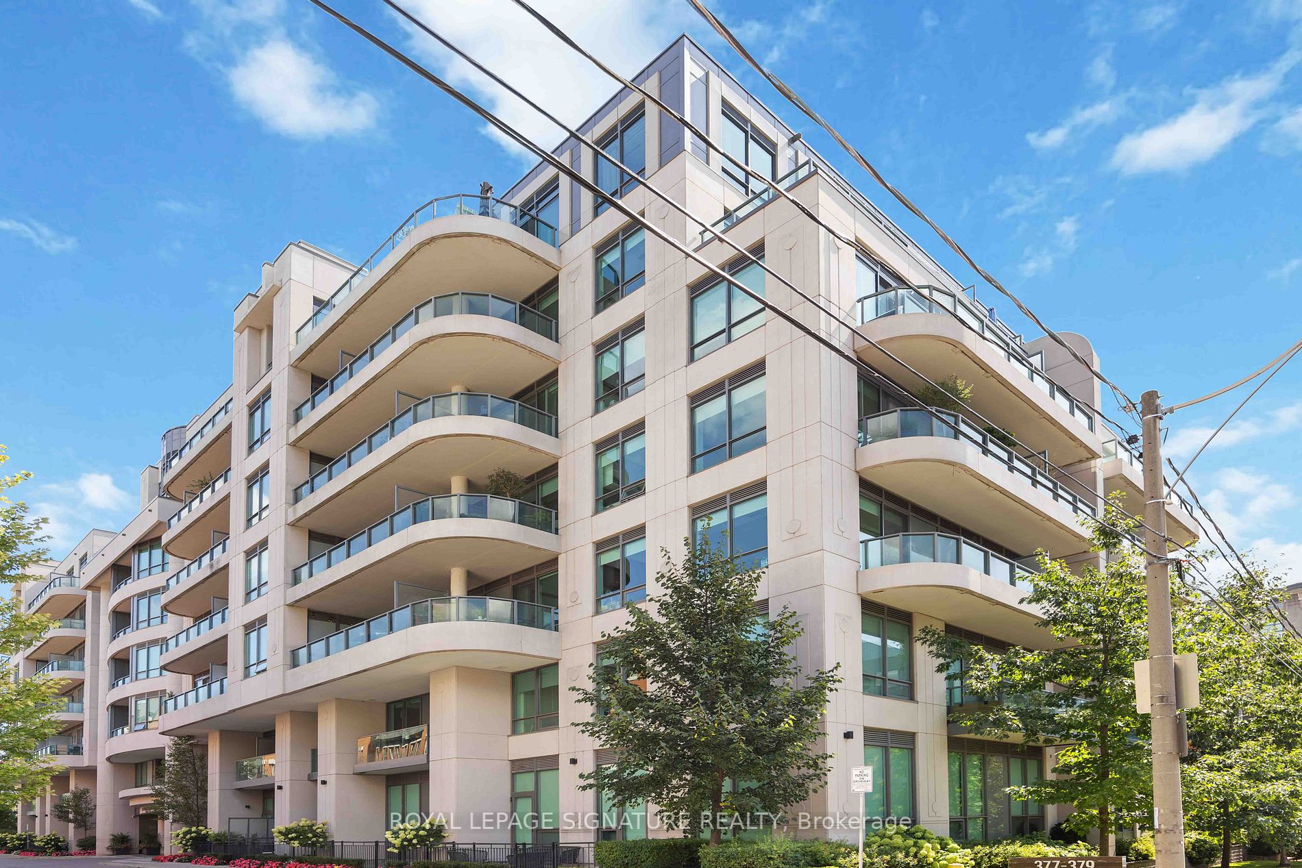 377 Madison Ave, #527