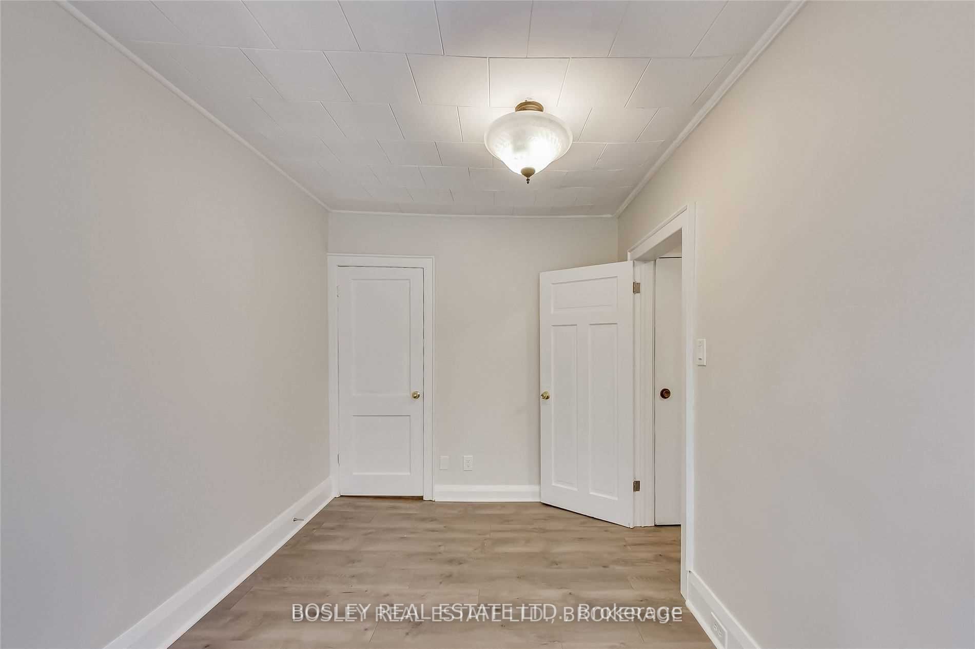 119 Sheppard Avenue W, #Upper