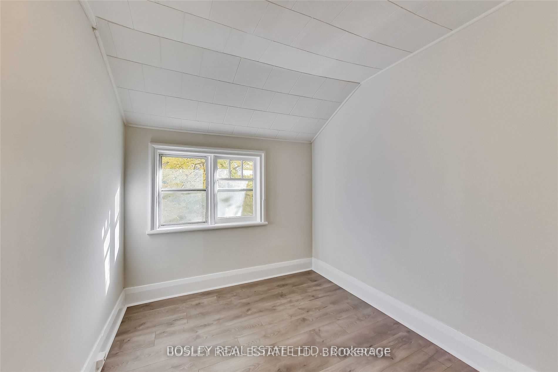 119 Sheppard Avenue W, #Upper