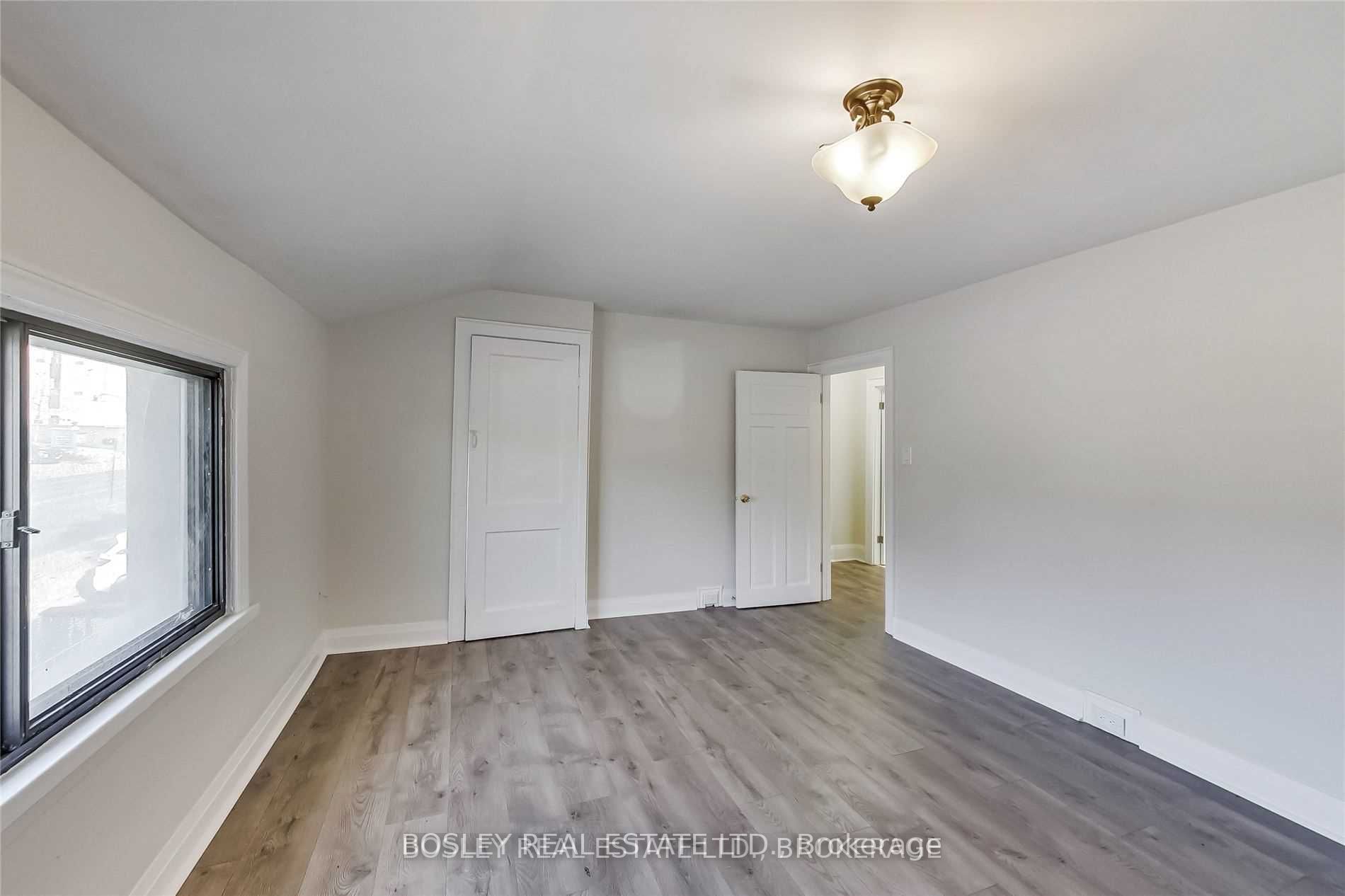 119 Sheppard Avenue W, #Upper