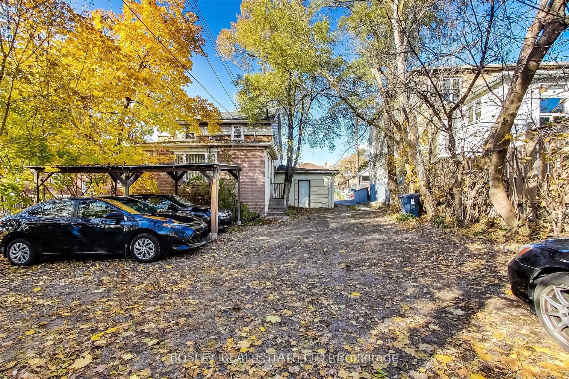 119 Sheppard Avenue W, #Upper