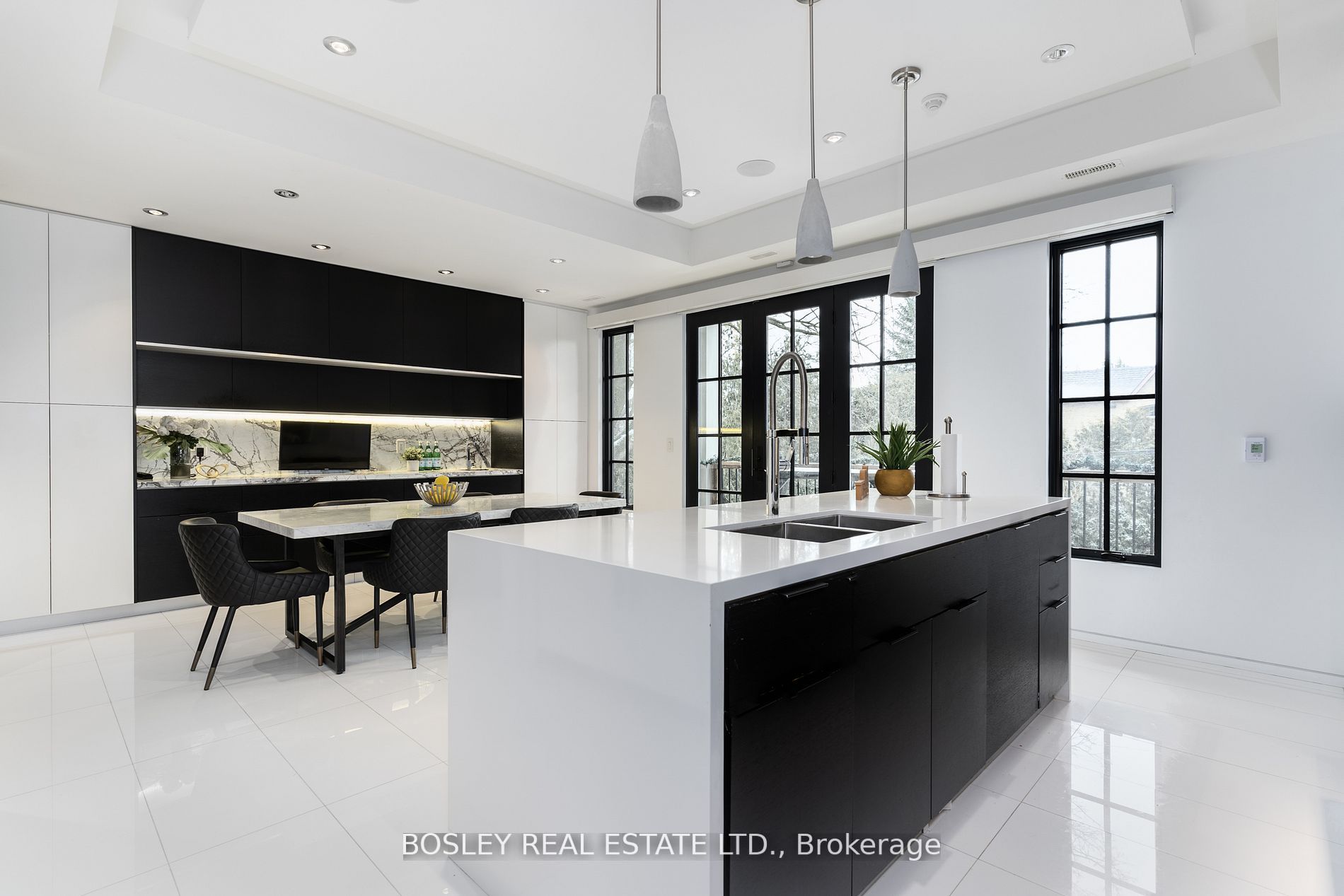 47 De Vere Gdns