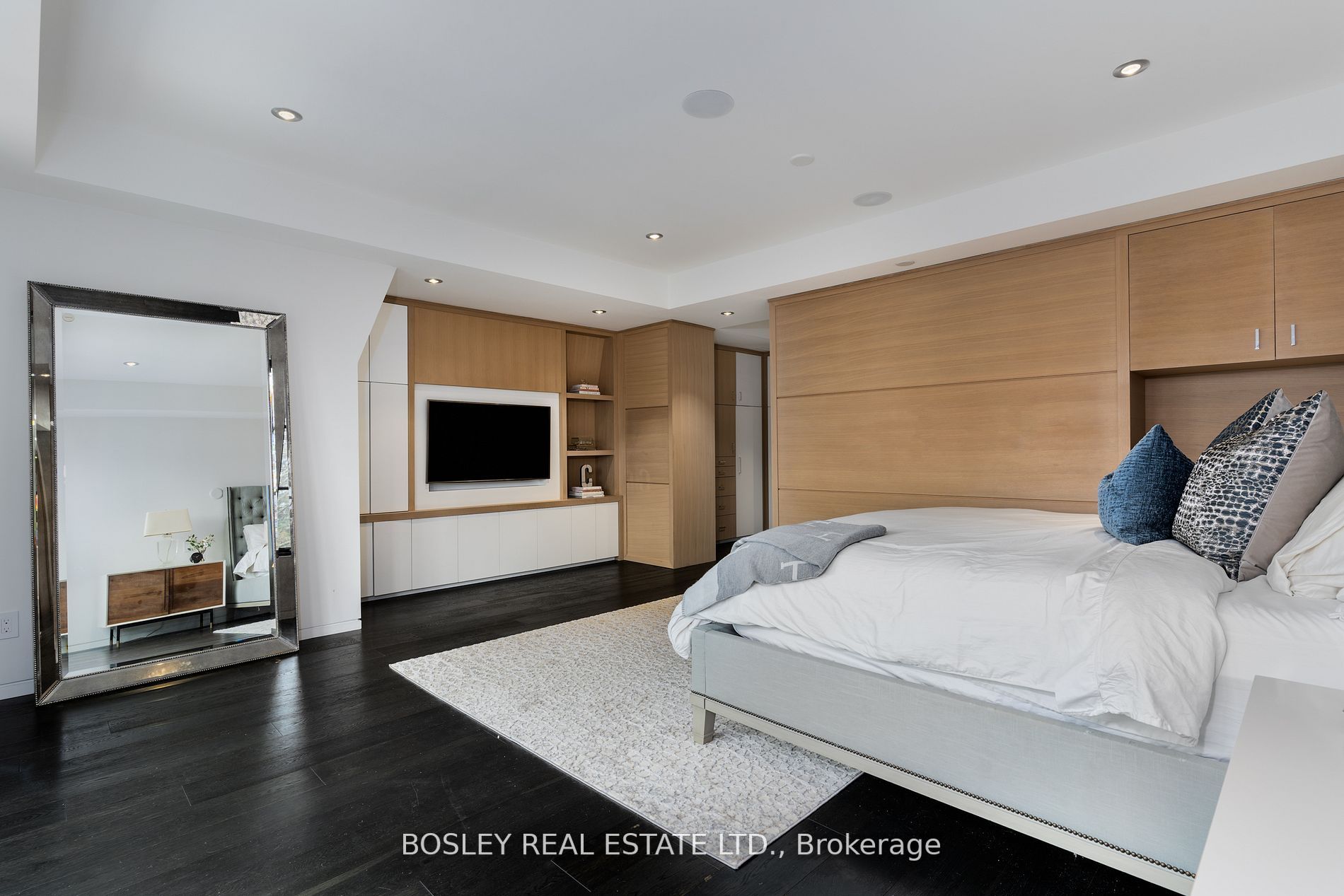 47 De Vere Gdns