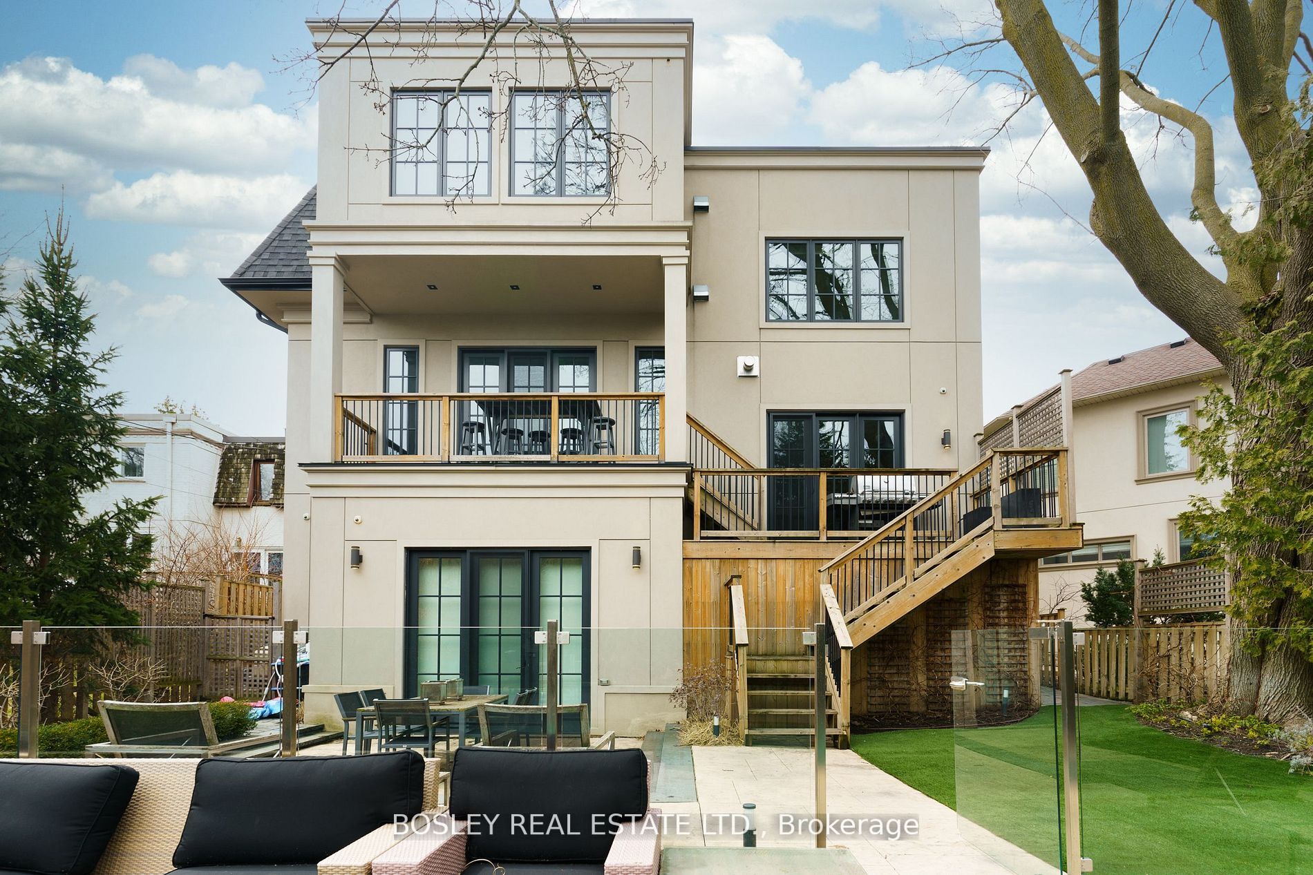 47 De Vere Gdns
