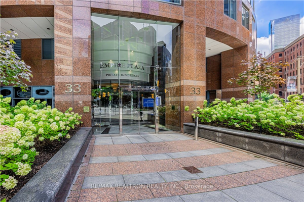 33 University Ave, Toronto