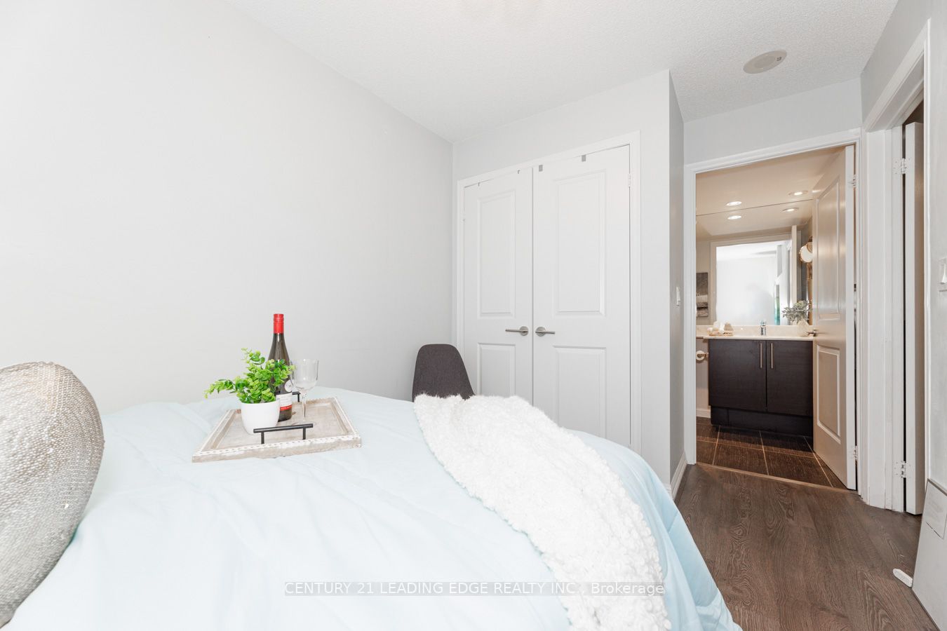 65 East Liberty St, #418