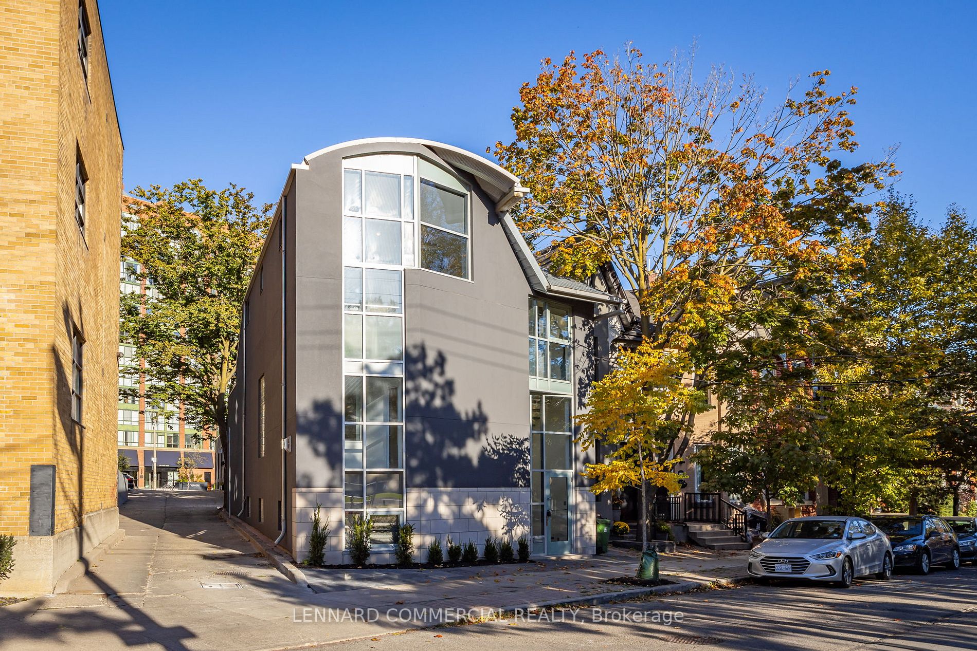 115 Walnut Ave