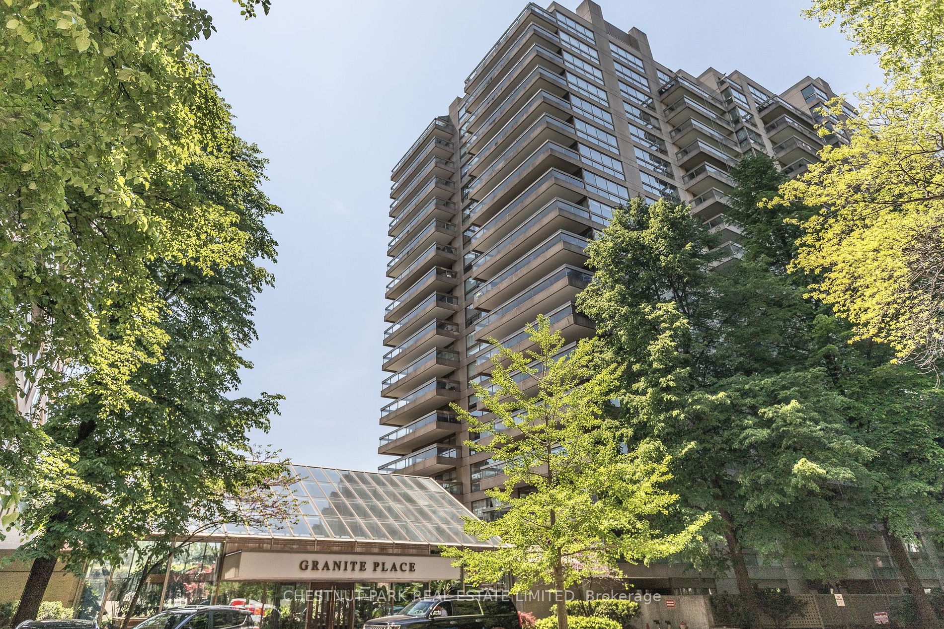 63 St Clair Ave W, #205