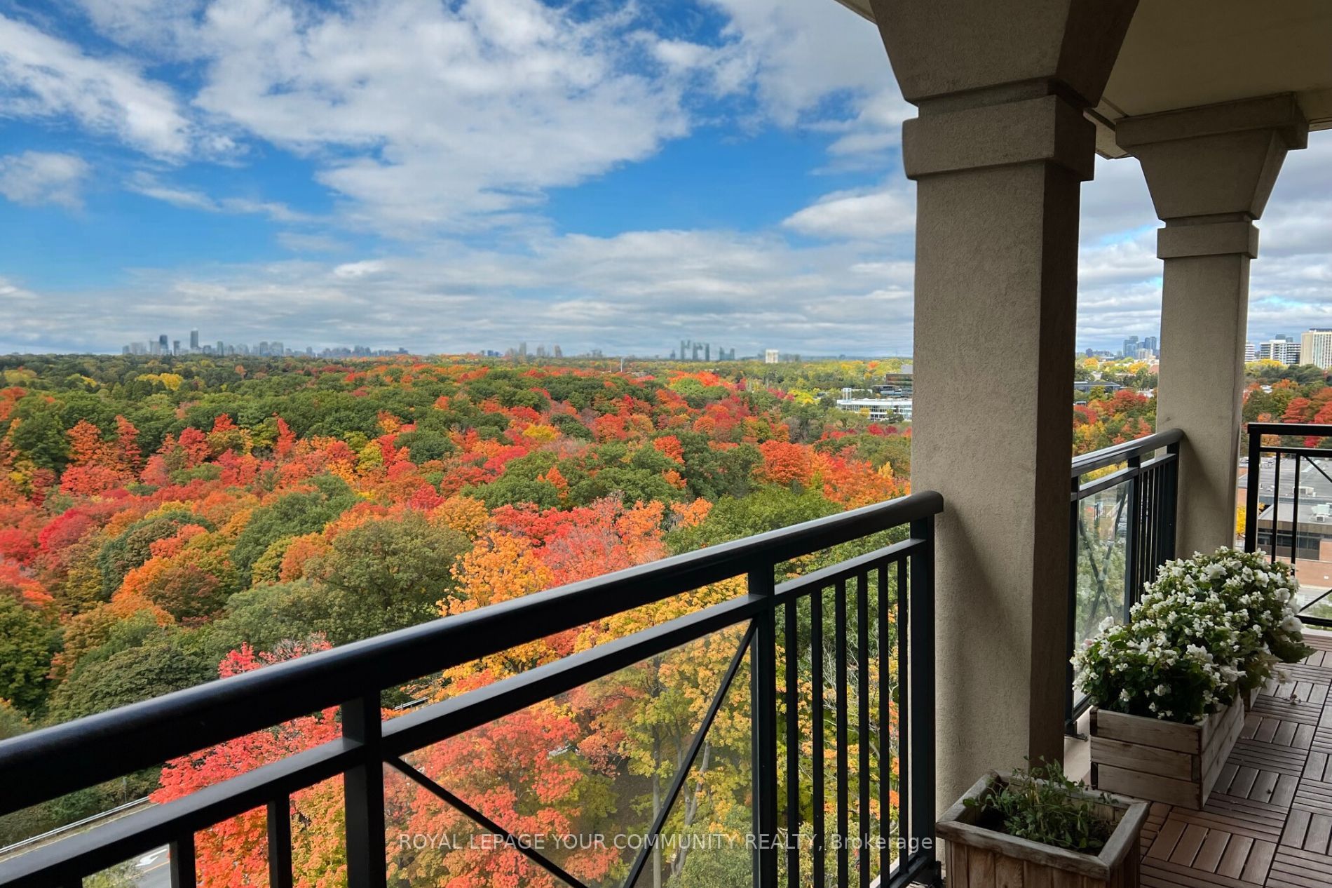 1105 Leslie St, #1405