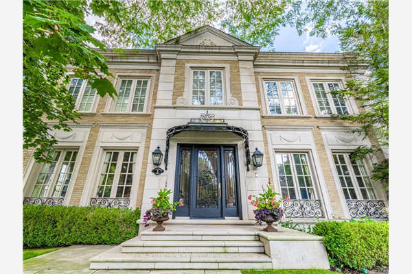 1 Vernham Crt, Toronto