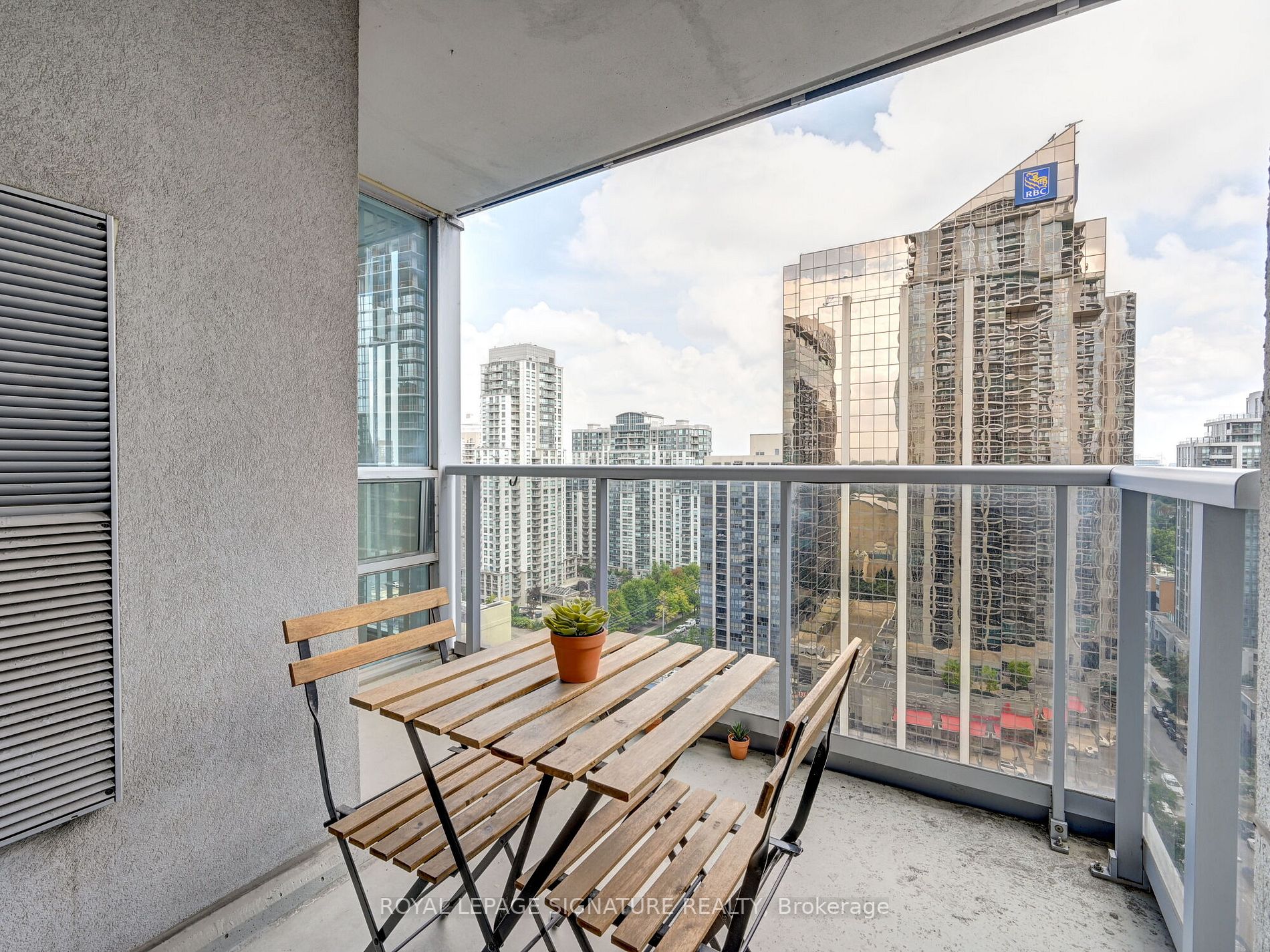 4978 Yonge St, #2116