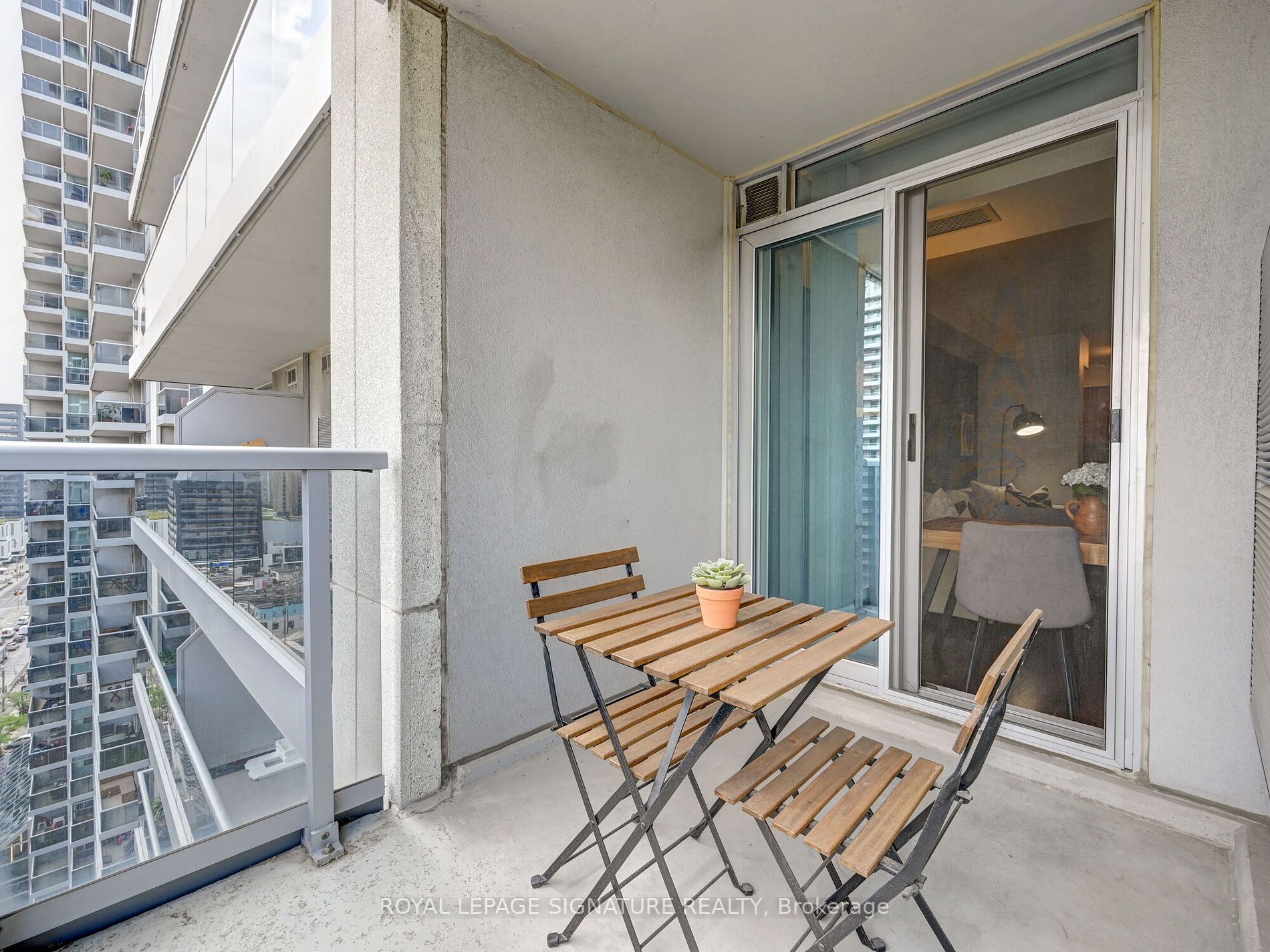 4978 Yonge St, #2116