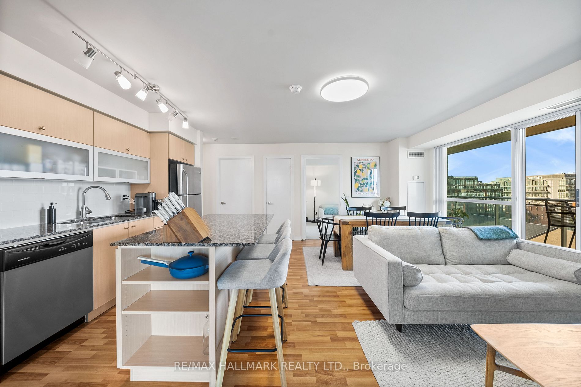 100 Western Battery Rd, #707