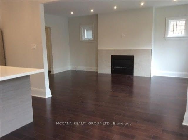 32 Glen Echo Rd
