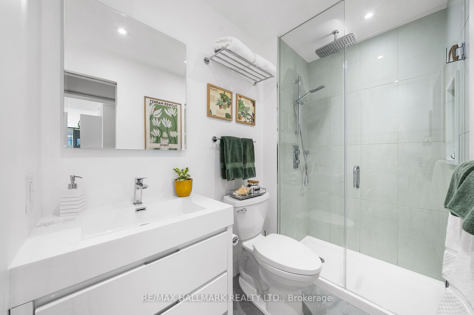 25 Oxley St, #808