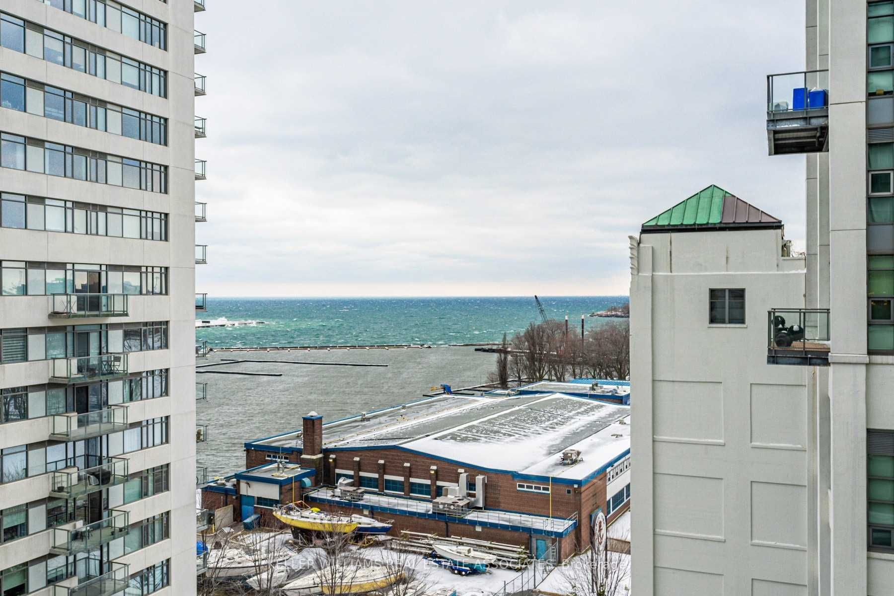 637 Lake Shore Blvd, #627