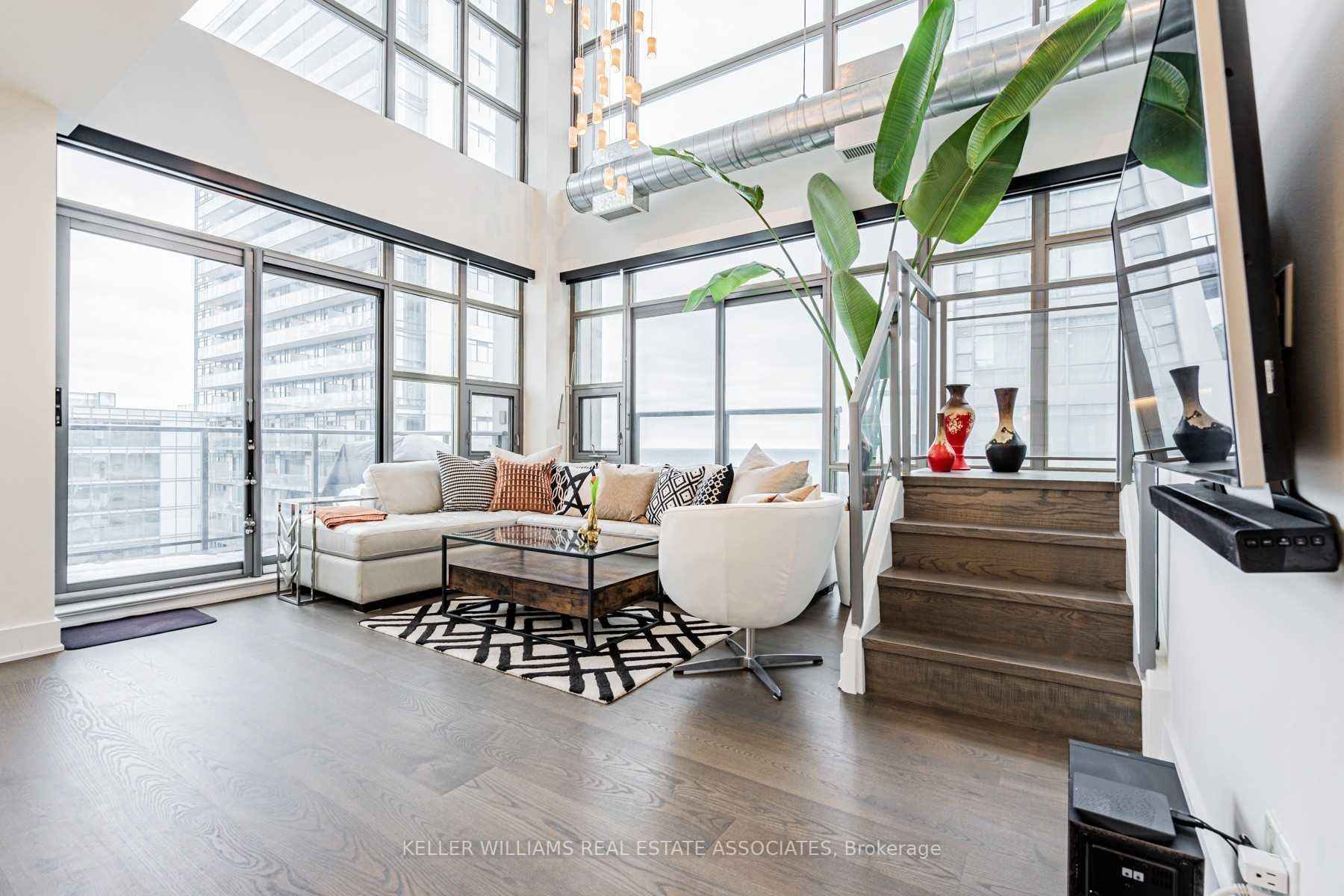 637 Lake Shore Blvd, #627