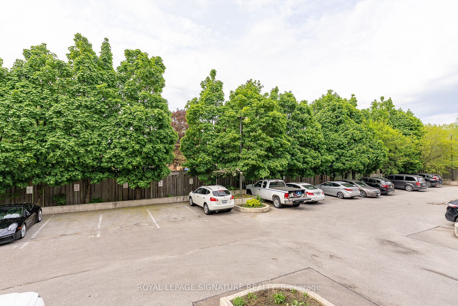 890 Sheppard Ave W, #115
