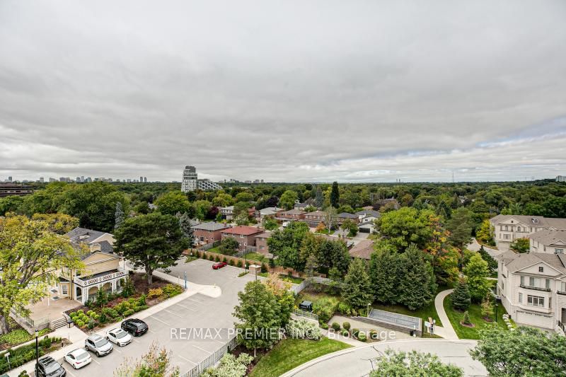 10 Bloorview Pl, #1012