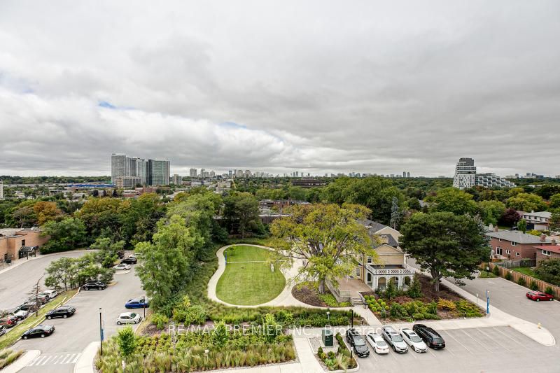 10 Bloorview Pl, #1012