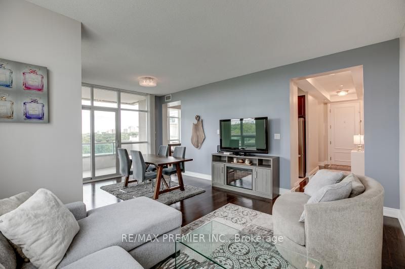 10 Bloorview Pl, #1012