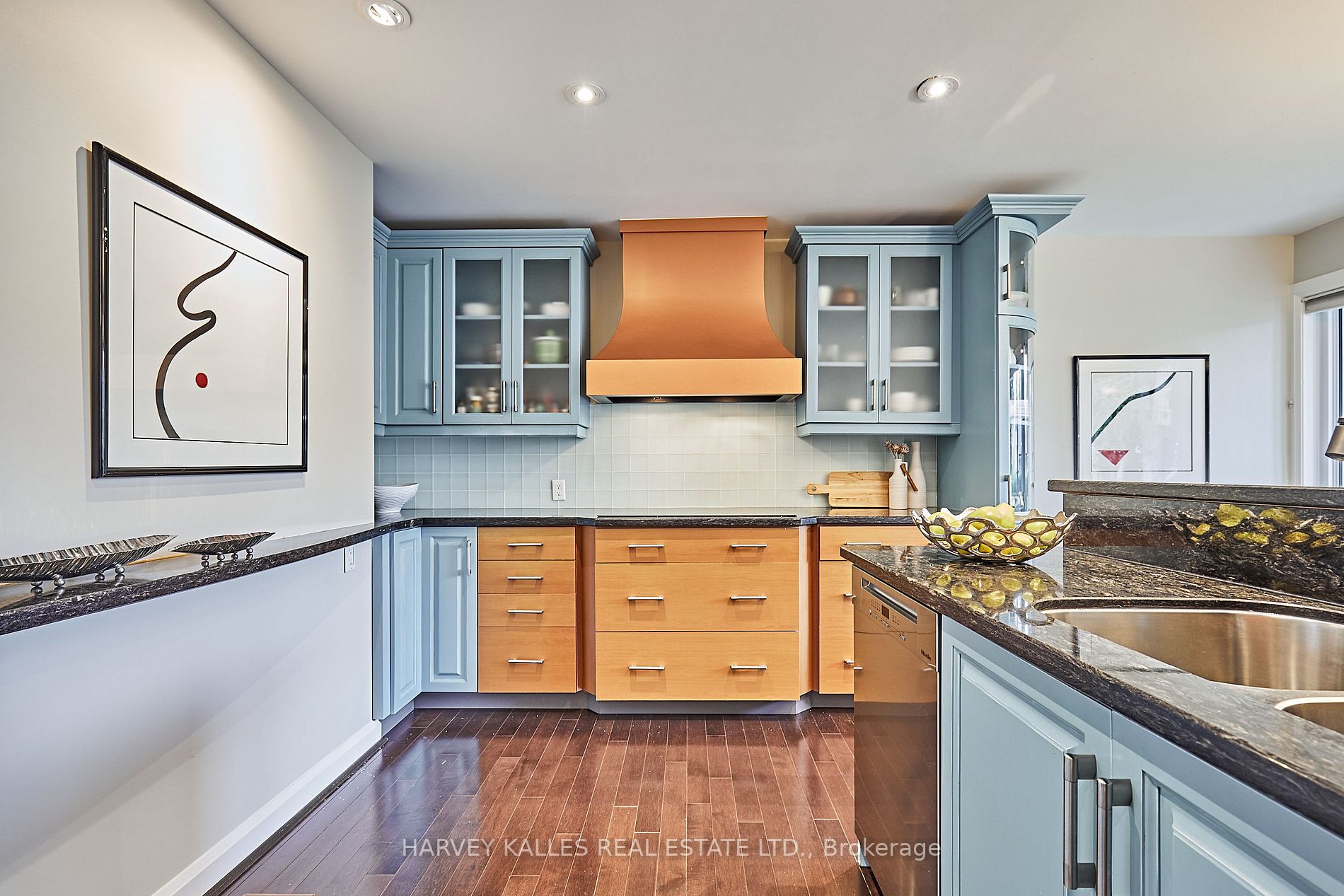 39 Cedarbank Crescent