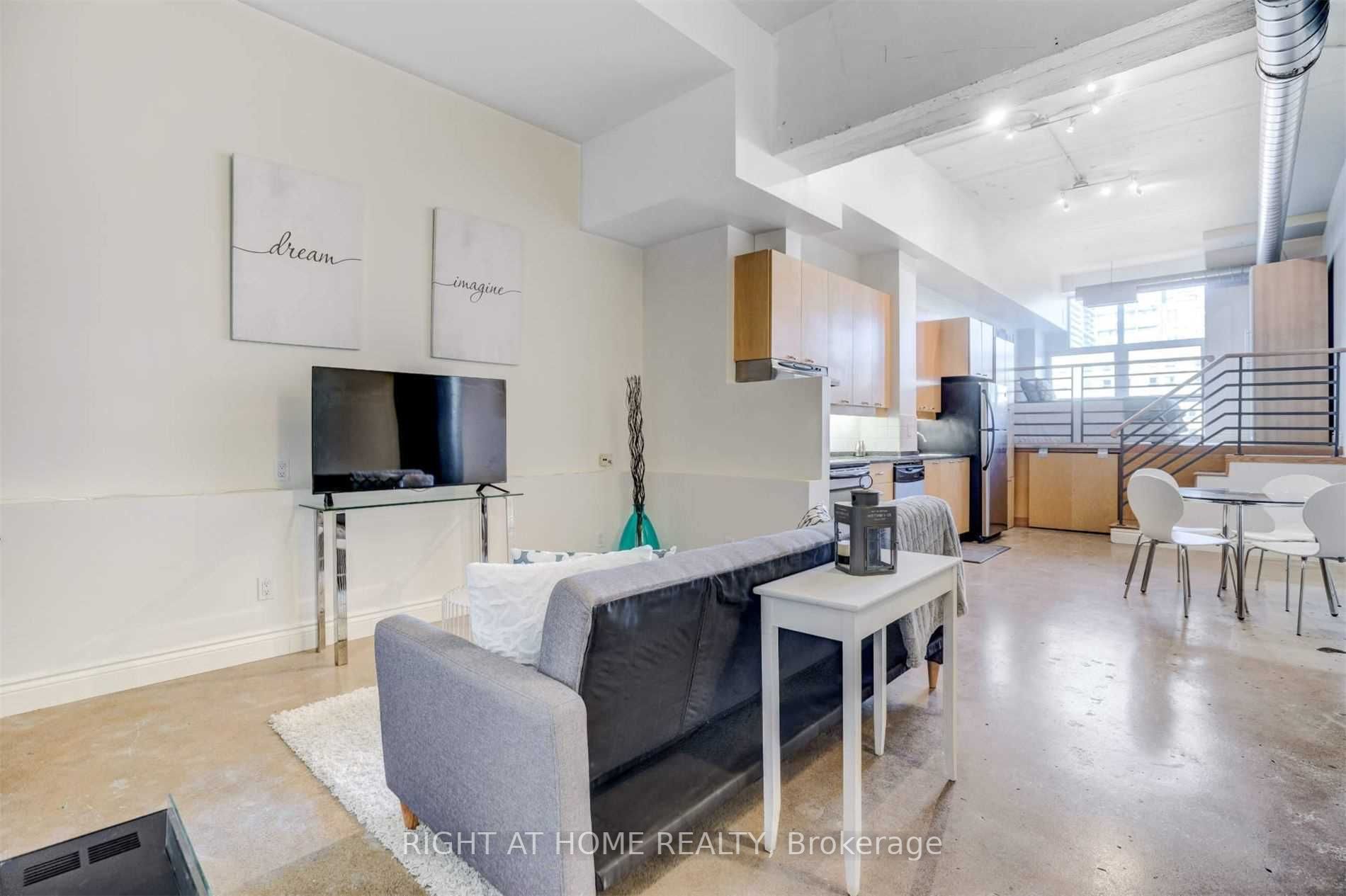 155 Dalhousie St, #718