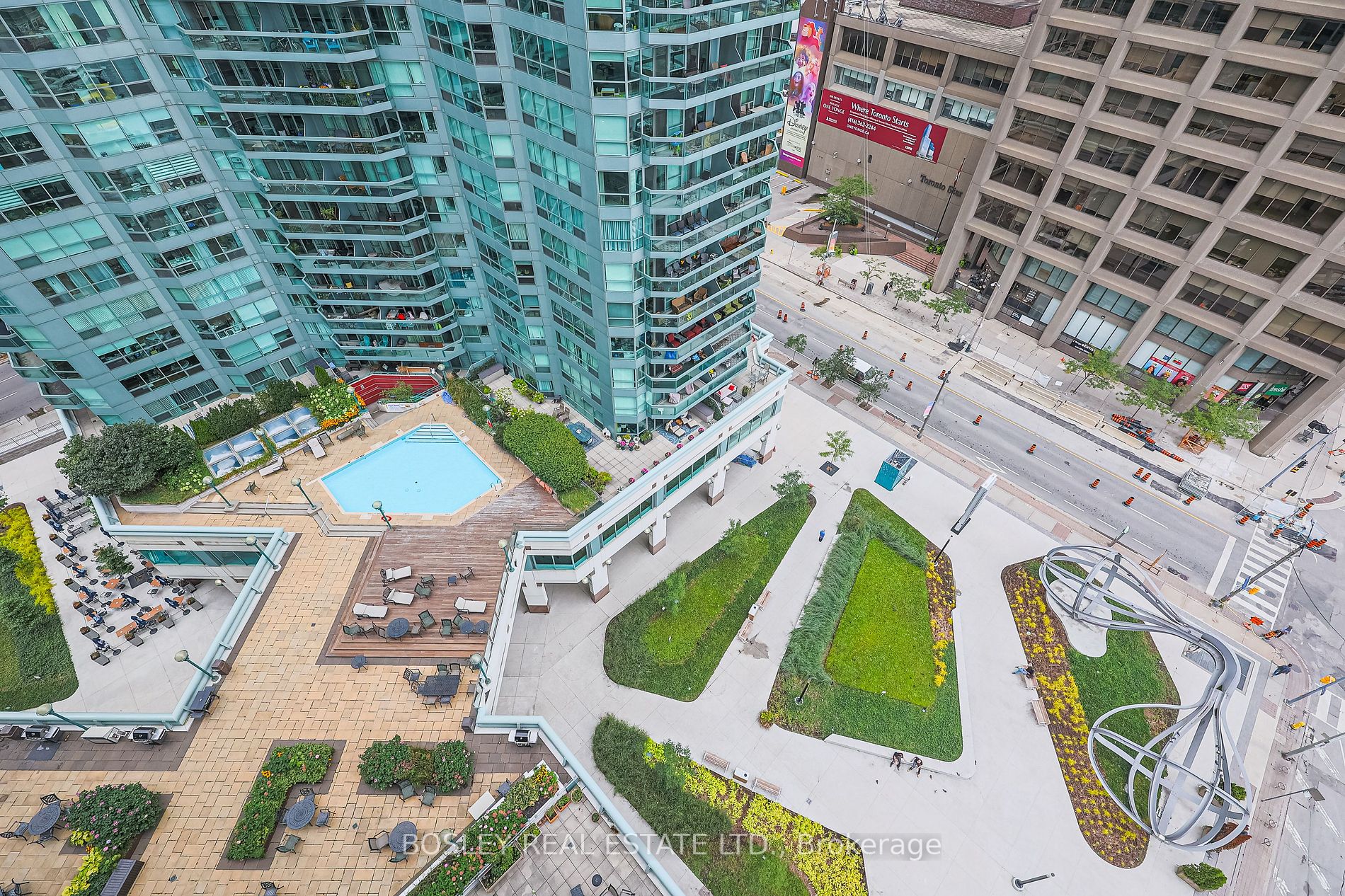 10 Queens Quay W, #1603