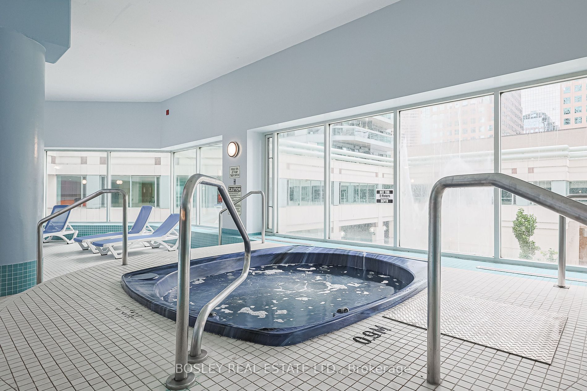 10 Queens Quay W, #1603
