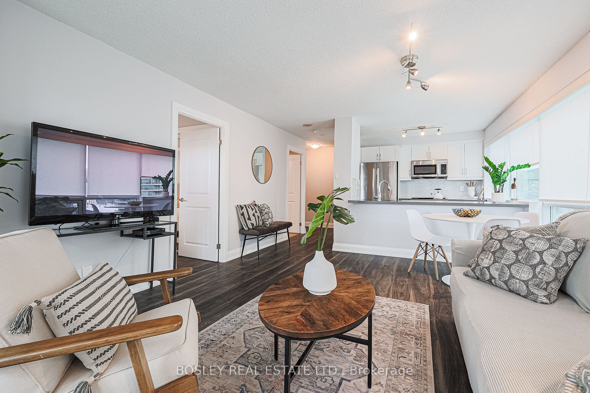 10 Queens Quay W, #1603