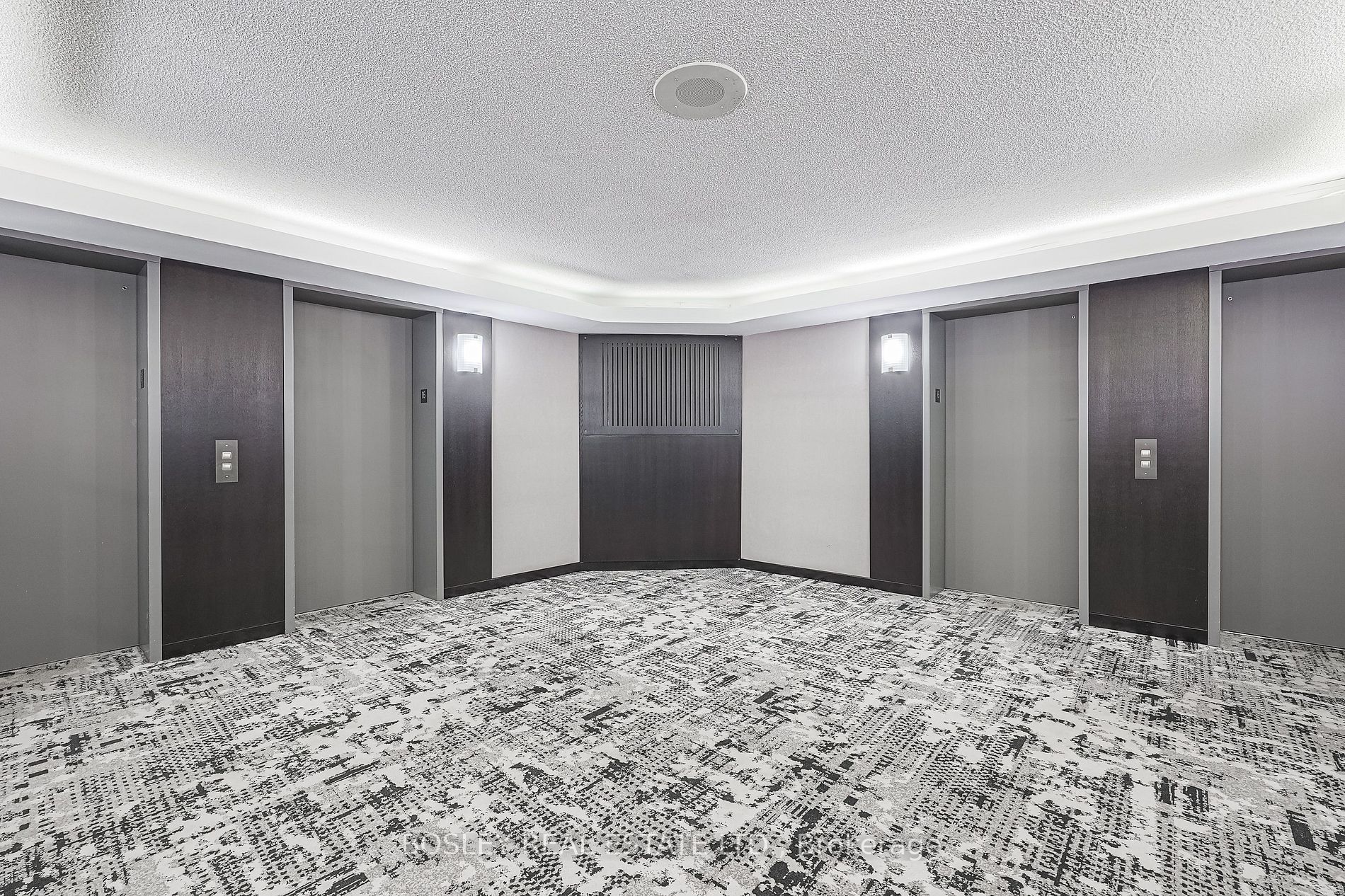 10 Queens Quay W, #1603
