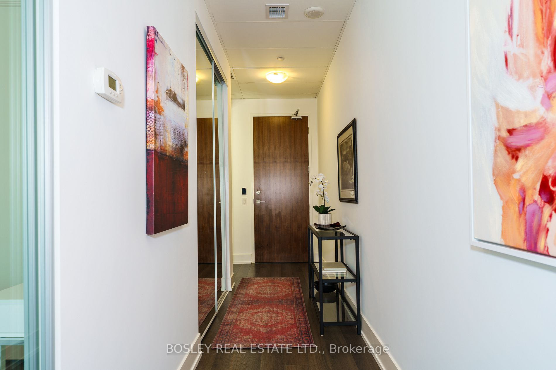 111 St Clair Ave W, #1423