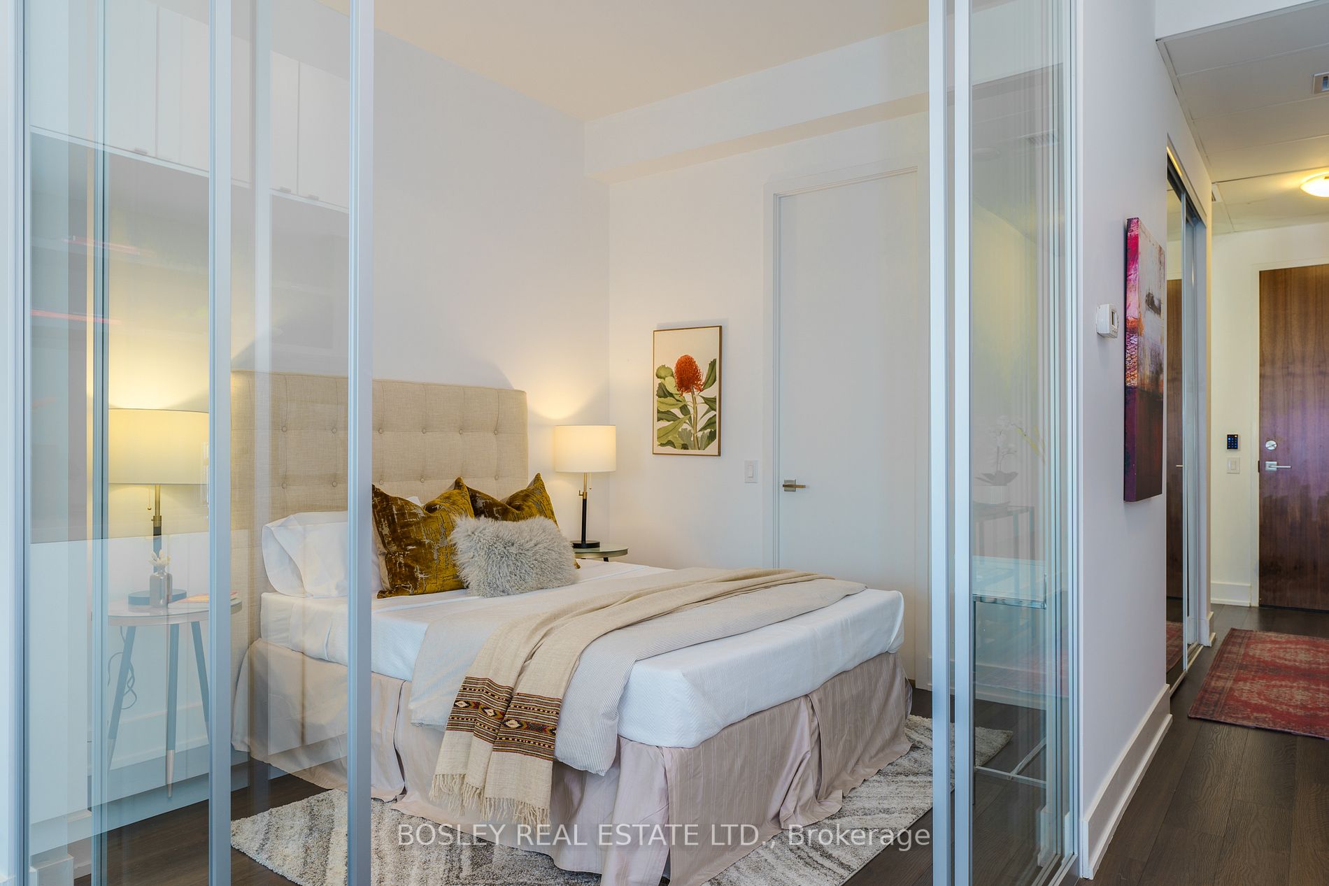 111 St Clair Ave W, #1423