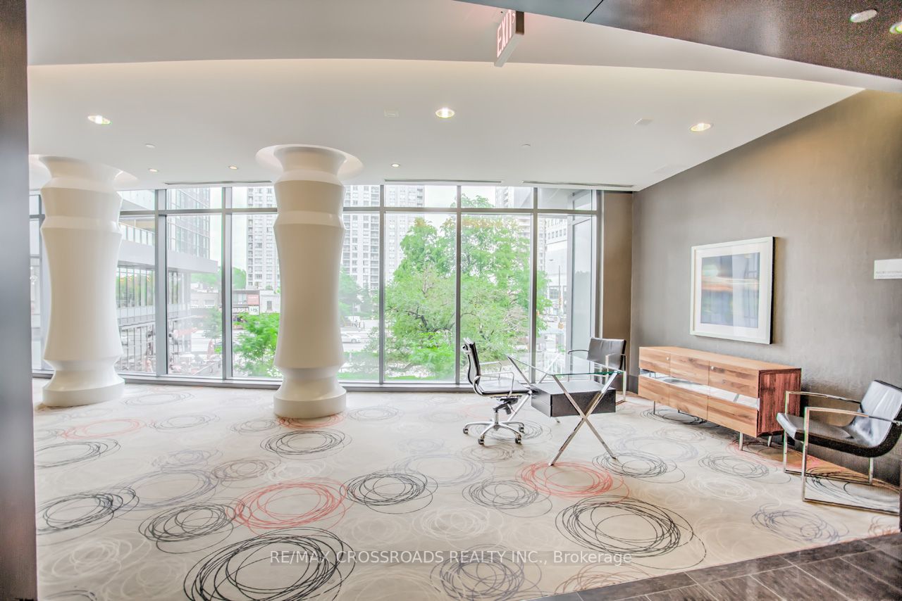 5168 Yonge Street, #3006