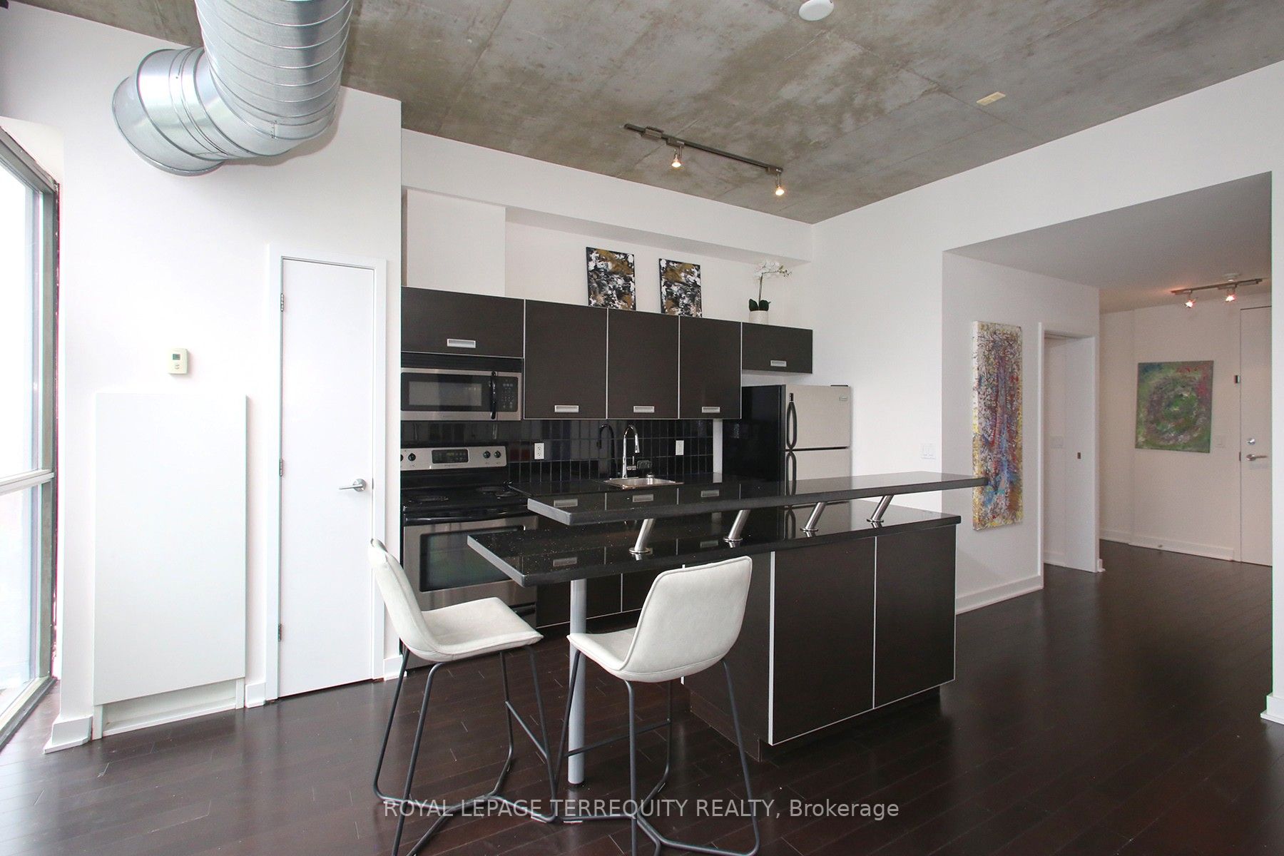 60 Bathurst St, #612