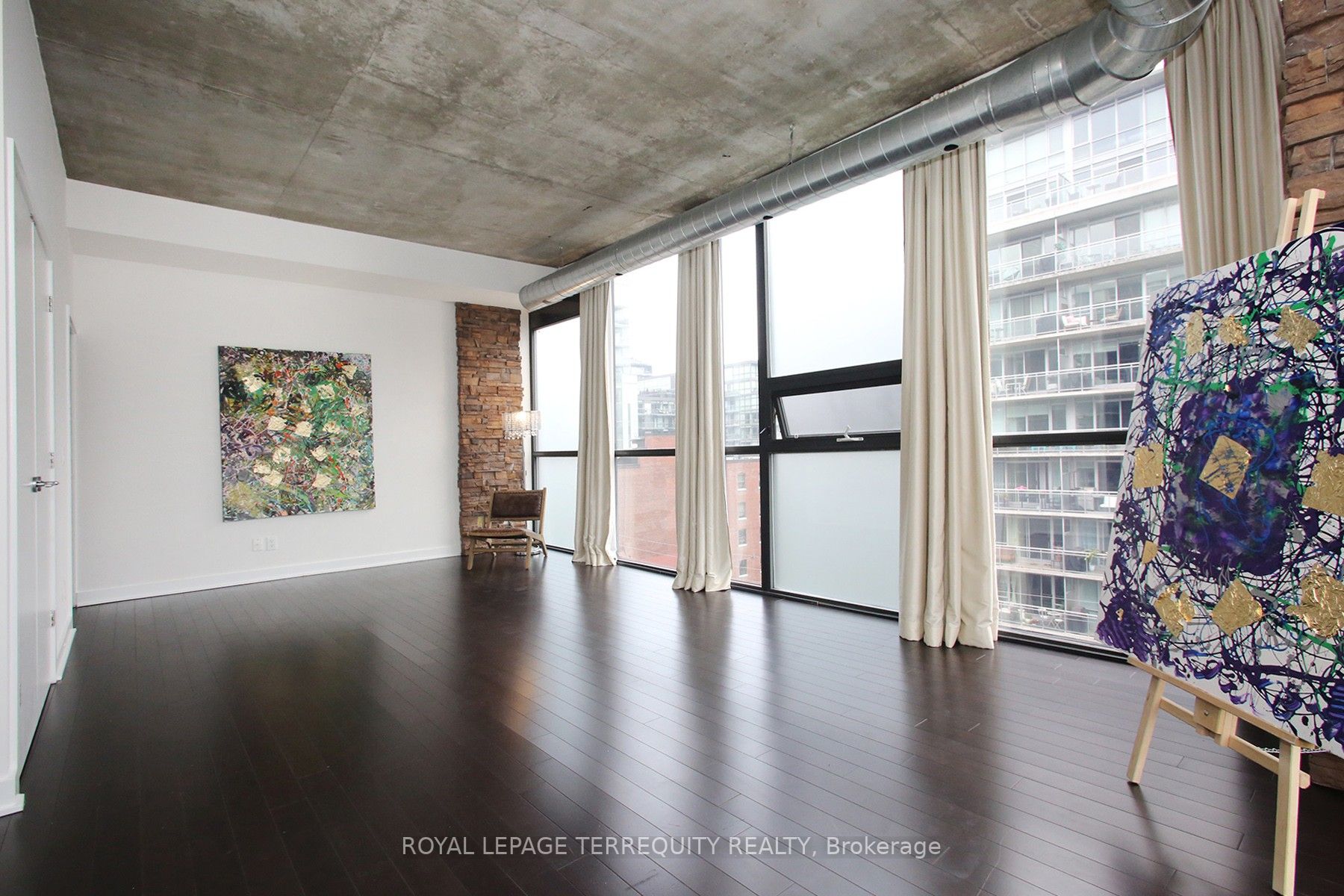 60 Bathurst St, #612